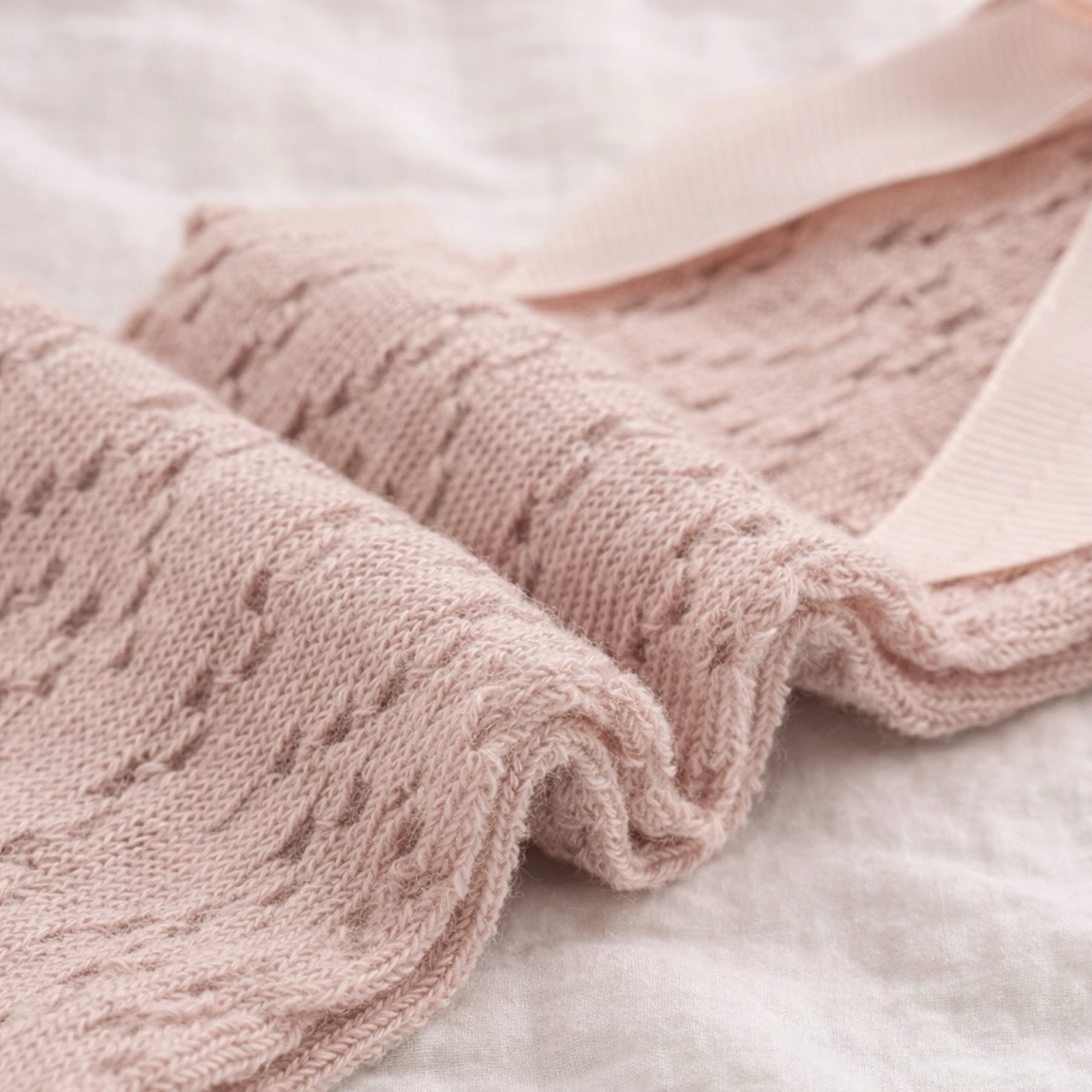 Bows and Lace Knee High Socks