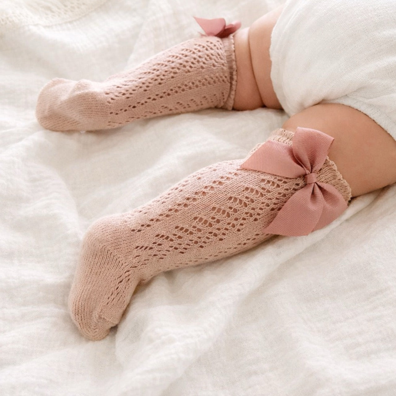 Bows and Lace Knee High Socks